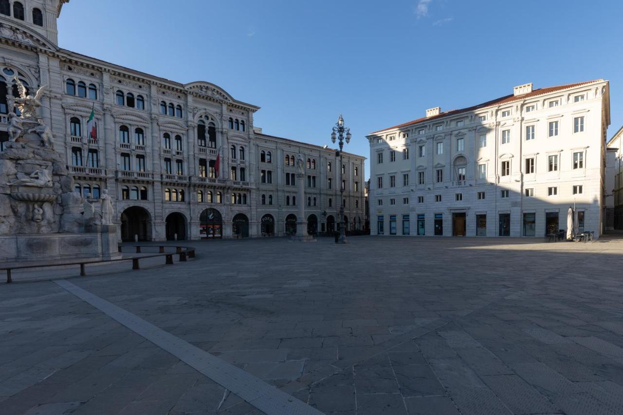 Grand Hotel Duchi D'Aosta Apartments Триест Екстериор снимка