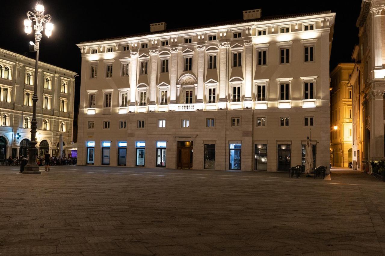 Grand Hotel Duchi D'Aosta Apartments Триест Екстериор снимка