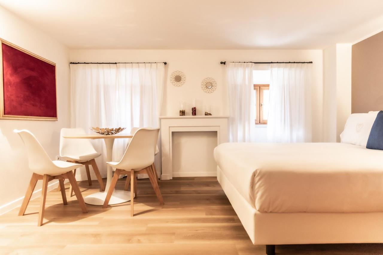 Grand Hotel Duchi D'Aosta Apartments Триест Екстериор снимка