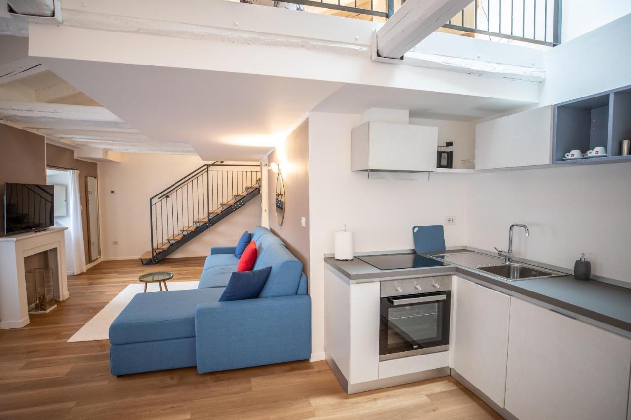 Grand Hotel Duchi D'Aosta Apartments Триест Екстериор снимка