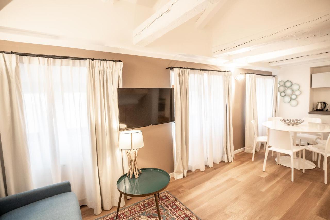 Grand Hotel Duchi D'Aosta Apartments Триест Екстериор снимка